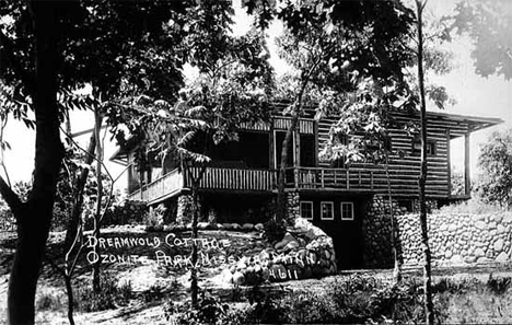 Dreamworld Cottage, Ozonite Park near Nisswa Minnesota, 1940