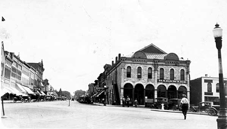 Street scene in Northfield; site of Younger Brothers bank robbery on corner, 1923