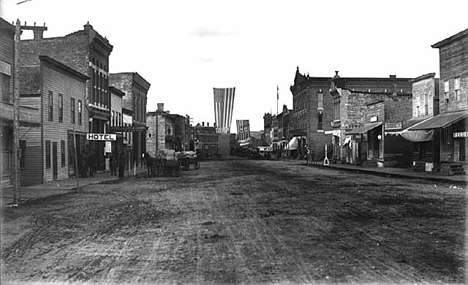 Street scene, Northfield Minnesota, 1900