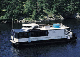 Ebels Voyageur Houseboats. Orr Minnesota