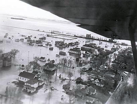 Aerial view during flood, Oslo Minnesota, 1950