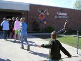 Viking Elementary School, Pelican Rapids Minnesota