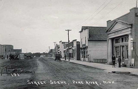 Street scene, Pine River Minnesota, 1910