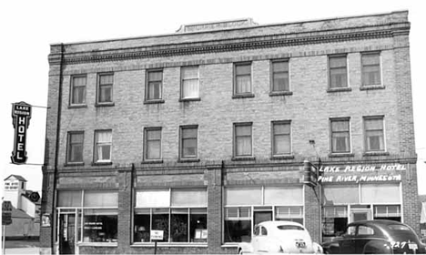 Lake Region Hotel, Pine River Minnesota, 1949