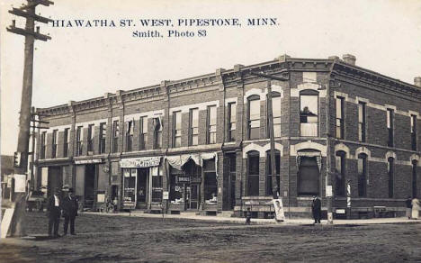Hiawatha Street West, Pipestone Minnesota, 1914