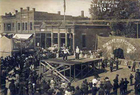 Street Fair, Plainview Minnesota, 1907