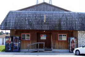 Bob & Jan's Grocery, Plummer Minnesota