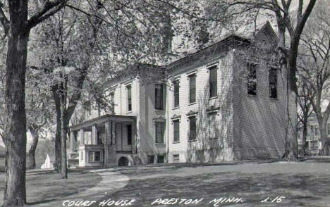 Court House, Preston Minnesota, 1940's
