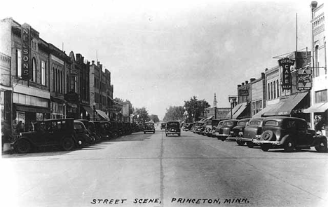 Street scene, Princeton Minnesota, 1940