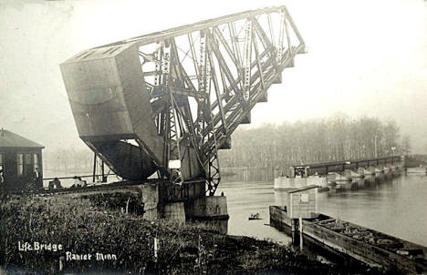 Lift Bridge, Ranier Minnesota, 1915