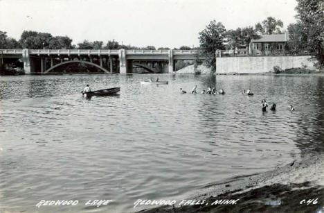 Redwood Lake, Redwood Falls Minnesota, 1946