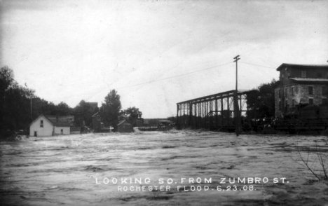 Flood, looking south from Zumbro Street, Rochester Minnesota, 1908