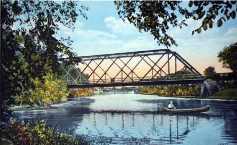 Center Street Bridge over Zumbro River, Rochester Minnesota, 1910's?