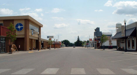 Street scene, Roseau Minnesota, 2006