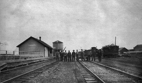 Railway Depot and crew, Ruthton Minnesota, 1910's