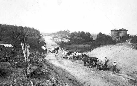 Road construction, Sandstone, 1910