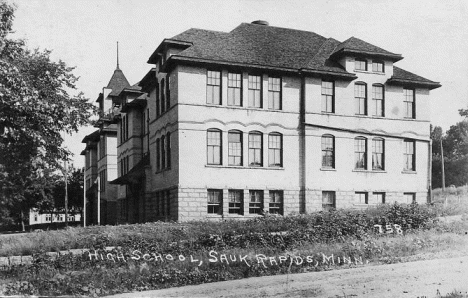 High School, Sauk Rapids Minnesota, 1924