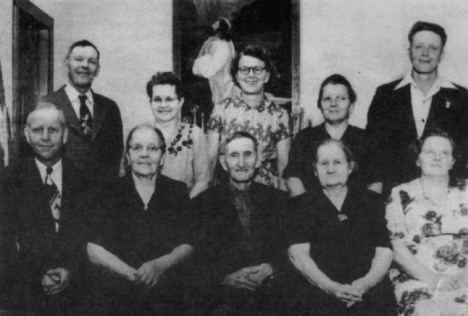 Early members of the Suomi Evangelical Church