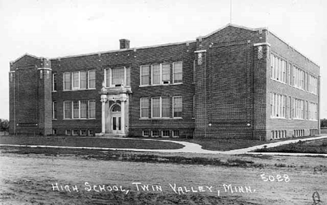 High School, Twin Valley Minnesota, 1920