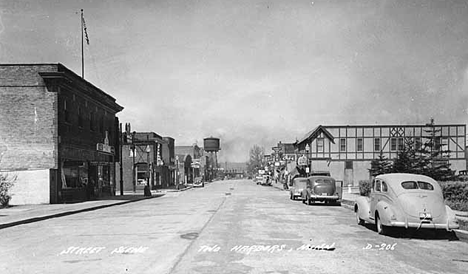 Street scene, Two Harbors Minnesota, 1945