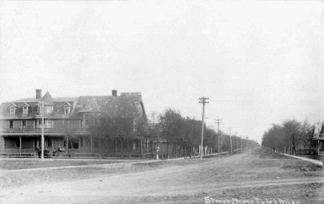 Street scene, Tyler Minnesota, 1915