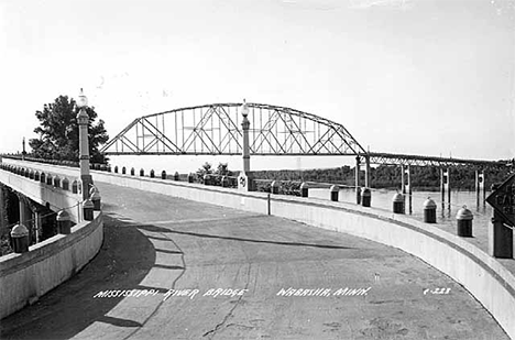 Mississippi River bridge, Wabasha Minnesota, 1940
