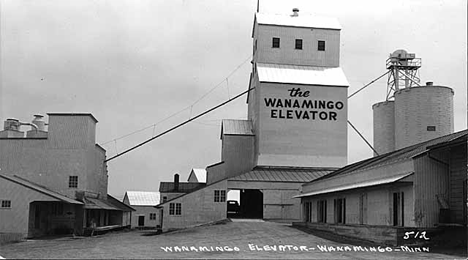 Wanamingo Elevator, Wanamingo Minnesota, 1950