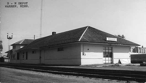 Burlington-Northern Depot, Warren Minnesota, 1975