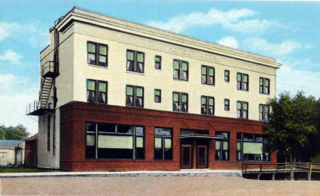 Hotel Warren, Warren Minnesota, 1920's