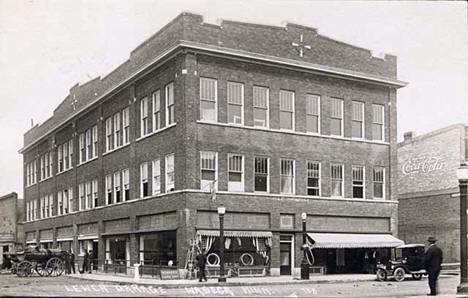 Lewer Garage, Waseca Minnesota, 1908