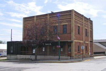 City Hall, Welcome Minnesota