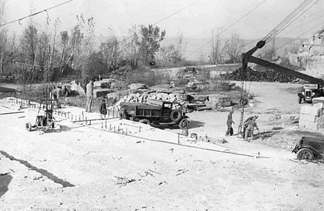 Travertine Stone Quarry, Winona Minnesota, 1925