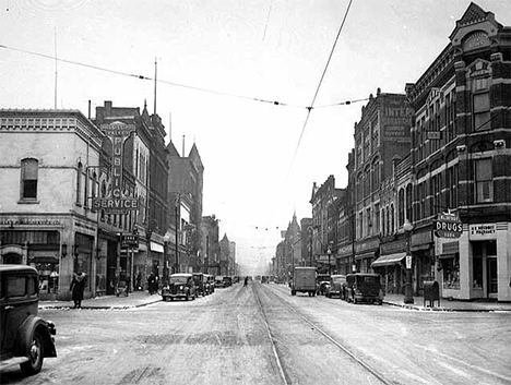 Street Scene, Winona Minnesota, 1937