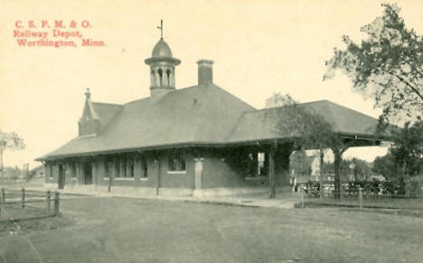 C.S.P.M.& O. Railway Depot, Worthington Minnesota, 1918
