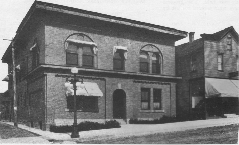 Eveleth City Hall