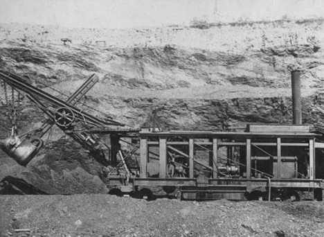 Vulcan shovel in operation at Mountain Iron Mine, Mountain Iron Minnesota 1899