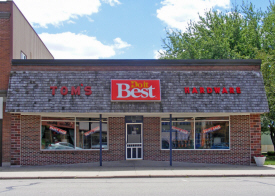 Tom's Hardware, Amboy Minnesota