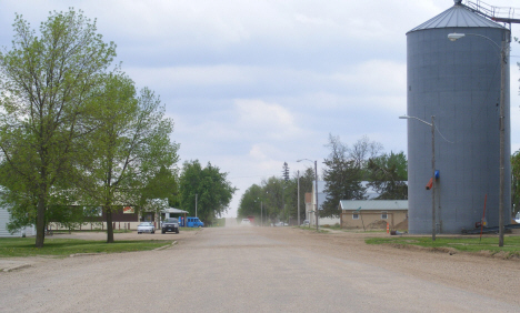 Street scene, Dundee Minnesota, 2014