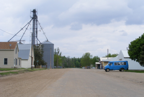 Street scene, Dundee Minnesota