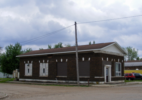 Street scene, Dundee Minnesota, 2014