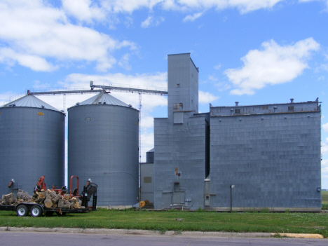 Elevators, Easton Minnesota, 2014