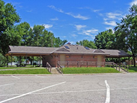 Former Railroad Depot, Elysian Minnesota, 2014