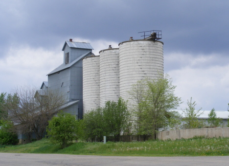 Elevator and silos, Fulda Minnesota, 2014