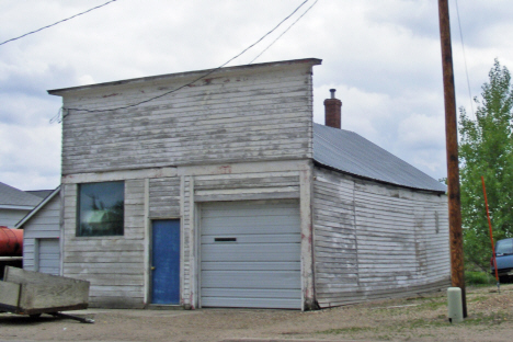 Old garage, Fulda Minnesota, 2014