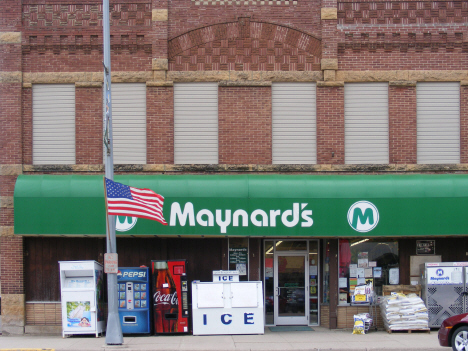 Maynard's Food Market, Fulda Minnesota, 2014