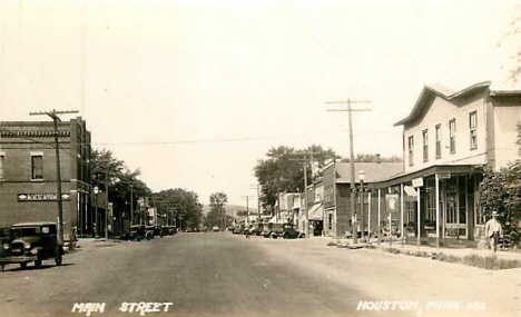 Main Street, Houston Minnesota, 1930's