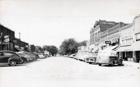 Street scene, Lake Crystal Minnesota, 1940's