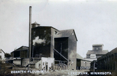 Zenith Flour Mill, Lake Park Minnesota, 1910's