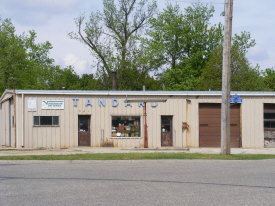 Jim's Service, Lismore Minnesota