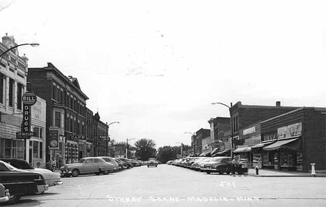 Street scene, Madelia Minnesota, 1953